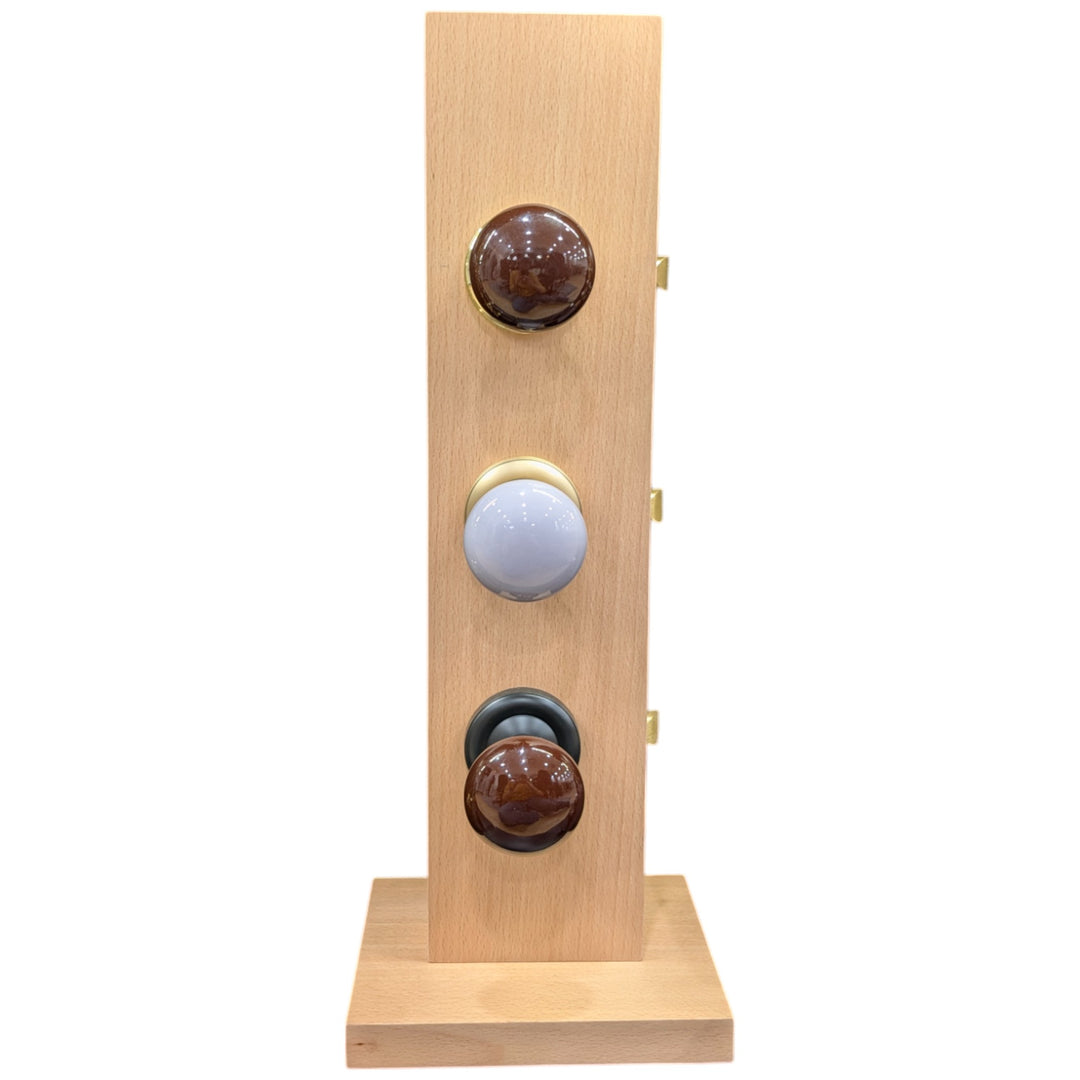 Magnifique Doorknob Display Brown/Gray Porcelain