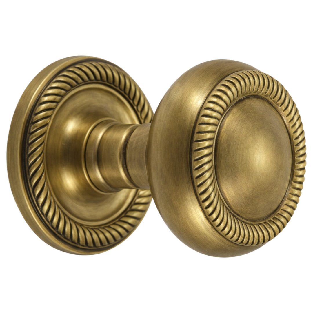 Georgian Roped Rosette Door Set with Georgian Roped Door Knobs (Several Finishes Available)