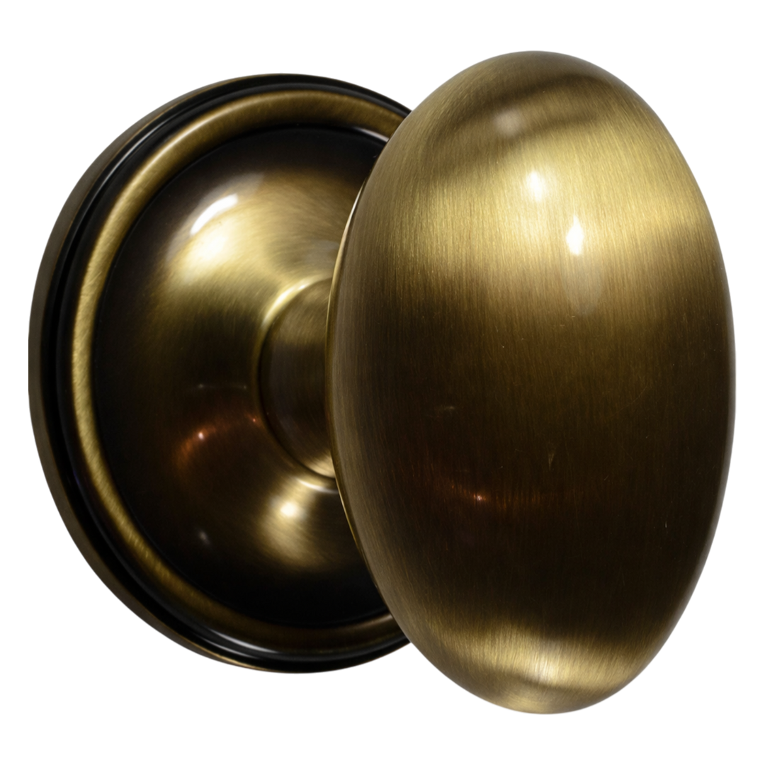 Traditional Rosette Door Set with Egg Style Door Knobs (Several Finishes Available)